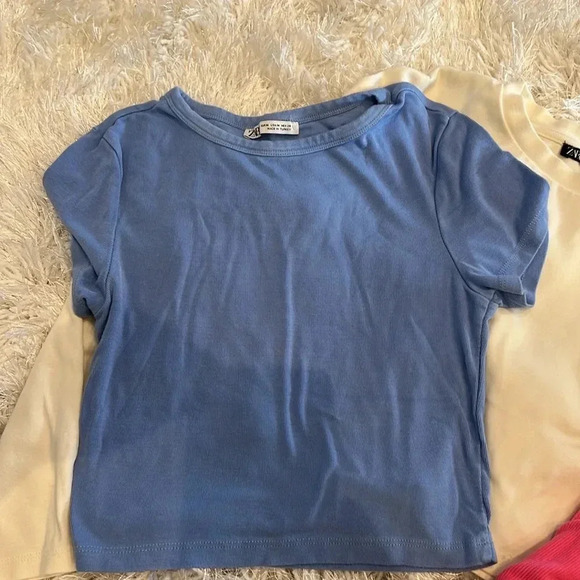 Zara Tees all medium (3). One tank one short sleeve one long sleeve - Picture 3 of 11